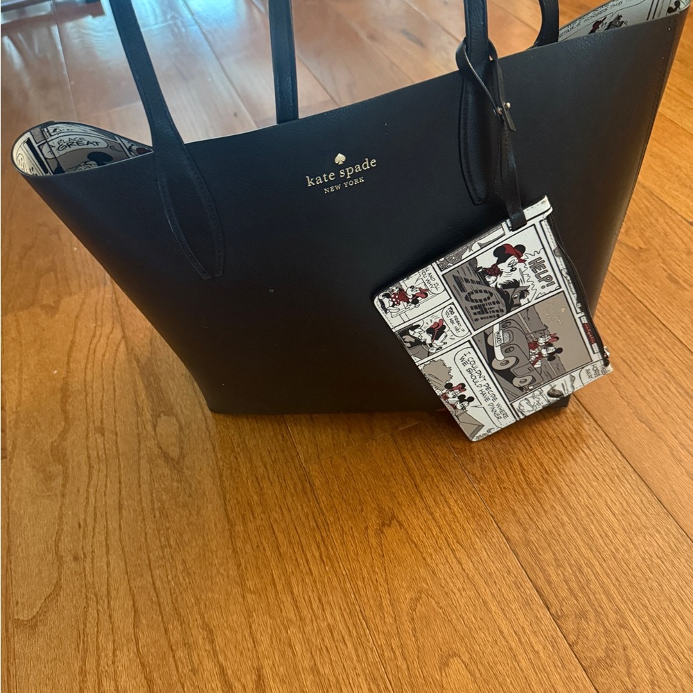 Large Disney Kate Spade Tote Bag with zippered pouch. Normal wear.